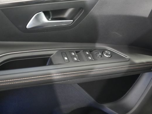 Peugeot 5008 1.2 PureTech GT | 2 stoelen op derde rij | Airco (automatisch) | Apple Carplay/Android Auto|telef... ActivLease financial lease
