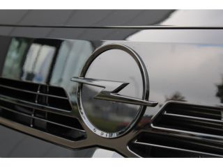 Opel Corsa GS | Achteruitrijcamera 180&deg; | Dode hoek waarschuwing | Draadloze Apple Carplay en Android Auto