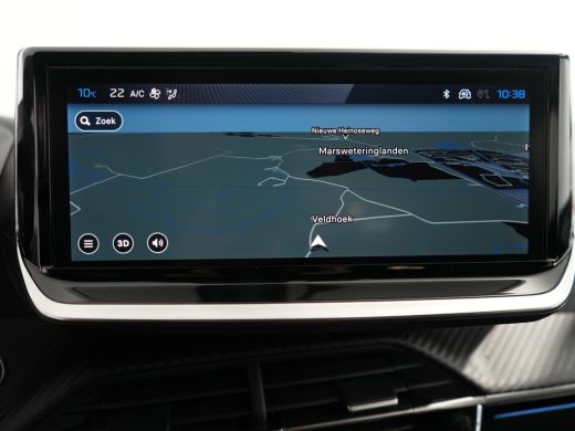 Peugeot 208 GT | Armsteunen op de voorportieren bekleed met kunstleder met groen sierstiksel (GT-Line) | Clim... ActivLease financial lease