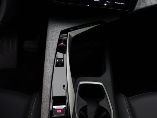 Peugeot 5008 1.2 Hybrid 136 Allure Automaat | 2 stoelen op derde rij | Achteruitrijcamera | Apple Carplay/Andr... ActivLease financial lease