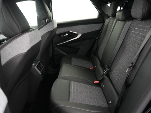 Peugeot e-3008 | Demo Deal | Allure Avantage 210 73 kWh | Dodehoek detectie | Extra getint glas | Lichtmetalen v... ActivLease financial lease