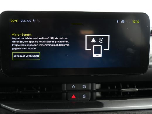 Abarth 600e Scorpionissima 54 kWh | Airco (automatisch) | Armsteun voor | Lederen/microvezel bekleding ActivLease financial lease