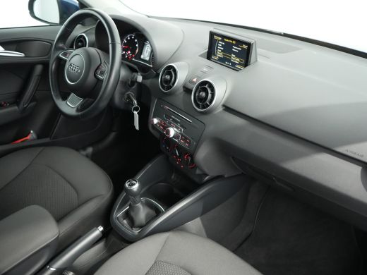 Audi A1 Sportback Sportback 1.0 TFSI Pro Line | Airco | Bandenspanningscontrolesysteem | Bluetooth telefoonvoorbere... ActivLease financial lease