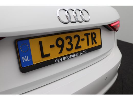 Audi A3 Sportback 30 TFSI Advanced edition | Achterbank in delen neerklapbaar | Anti Blokkeer Systeem | A... ActivLease financial lease
