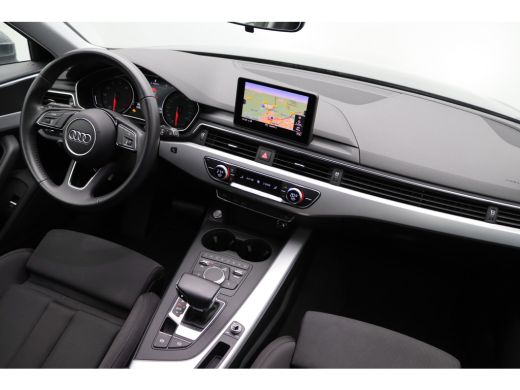 Audi A4 Avant 35 TFSI Sport Lease Edition | 18 inch LM | Achterbank in delen neerklapbaar | Airco separaa... ActivLease financial lease