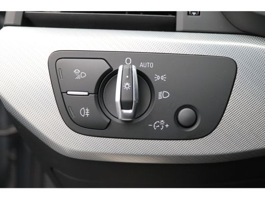 Audi A4 Avant 35 TFSI Sport Lease Edition | 18 inch LM | Achterbank in delen neerklapbaar | Airco separaa... ActivLease financial lease