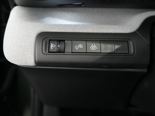 Citroën &euml;-C3 Aircross Plus 113pk 44 kWh | &euro; 3000 Voorraad Voordeel | Achteruitrijcamera | Adaptief demping systeem | Ap... ActivLease financial lease