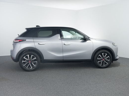 DS DS 3 Performance Line | 17" lichtmetalen velgen DUBLIN | DS Iris Navigatie System | Interieur Black Al... ActivLease financial lease