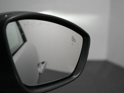 DS DS 3 Performance Line | 17" lichtmetalen velgen DUBLIN | DS Iris Navigatie System | Interieur Black Al... ActivLease financial lease