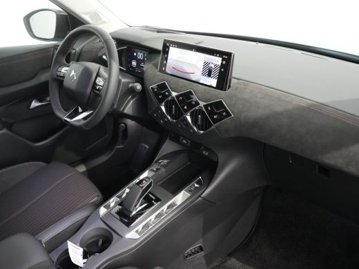 DS DS 3 Performance Line | 17" lichtmetalen velgen DUBLIN | DS Iris Navigatie System | Interieur Black Al... ActivLease financial lease