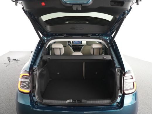 Fiat 600 1.2 Hybrid La Prima | Achteruitrijcamera | Airco (automatisch) | Apple Carplay/Android Auto|telef... ActivLease financial lease