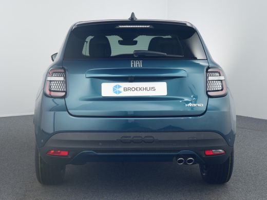 Fiat 600 1.2 Hybrid La Prima | Achteruitrijcamera | Airco (automatisch) | Apple Carplay/Android Auto|telef... ActivLease financial lease