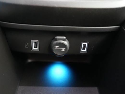 Fiat 600 | &euro; 3000 Voorraad Voordeel | 1.2 Hybrid Urban Limited Black Edition | Apple Carplay/Android Auto|... ActivLease financial lease