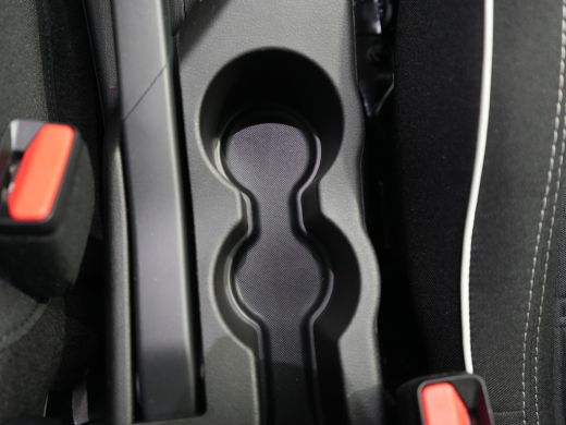 Fiat 600 | &euro; 3000 Voorraad Voordeel | 1.2 Hybrid Urban Limited Black Edition | Apple Carplay/Android Auto|... ActivLease financial lease