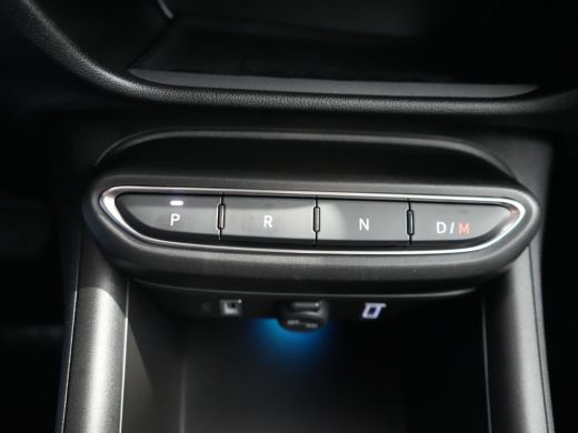 Fiat 600 | &euro; 3000 Voorraad Voordeel | 1.2 Hybrid Urban Limited Black Edition | Apple Carplay/Android Auto|... ActivLease financial lease