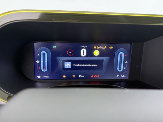 Fiat Grande Panda 1.2 Hybrid La Prima | Achteruitrijcamera | Afdaal assistent | Airco (automatisch) ActivLease financial lease