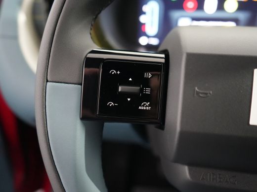 Fiat Grande Panda Icon | 10,25" touchscreen radio met Bluetooth, DAB & USB | Airconditioning handmatig | Cruise Con... ActivLease financial lease