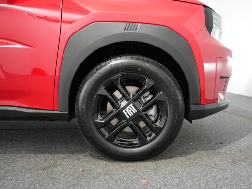 Fiat Grande Panda Icon | 10,25" touchscreen radio met Bluetooth, DAB & USB | Airconditioning handmatig | Cruise Con... ActivLease financial lease