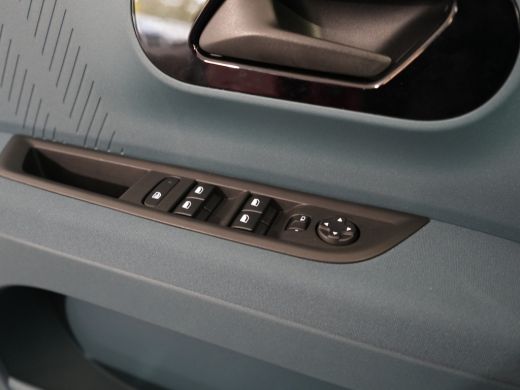 Fiat Grande Panda Icon, (2025) | 10,25" touchscreen radio met Bluetooth, DAB & USB | Airconditioning handmatig | Cr... ActivLease financial lease