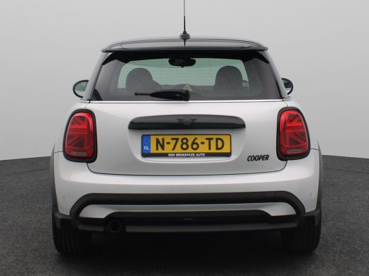 Mini Cooper 1.5 Cooper Business Edition | Airco | Airco (automatisch) | Apple Carplay/Android Auto|telefoonin... ActivLease financial lease
