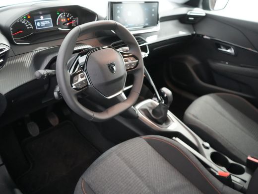 Peugeot 208 Style | Dashboard en deurpanelen in kunststof met carboneffect | Ecoled koplampen | Elektrisch ve... ActivLease financial lease
