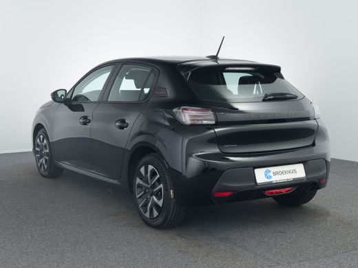 Peugeot 208 Style | Dashboard en deurpanelen in kunststof met carboneffect | Ecoled koplampen | Elektrisch ve... ActivLease financial lease