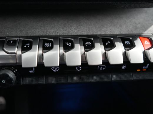 Peugeot 3008 1.6 HYbrid 225PK GT Pack Business | Achterbank in delen neerklapbaar | Achteruitrijcamera | Airba... ActivLease financial lease