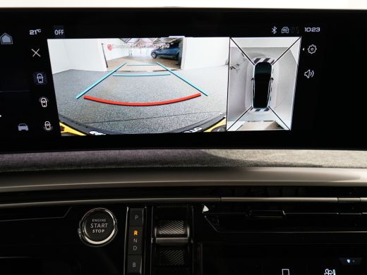 Peugeot 3008 1.6 plug-in Hybrid 195 Allure | 360 Camera | 7,4 kW lader | Afneembare Trekhaak ActivLease financial lease