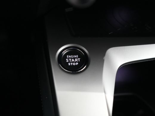 Peugeot 308 1.2 PureTech Allure | Achteruitrijcamera | Apple Carplay/Android Auto|telefoonintegratie premium ... ActivLease financial lease