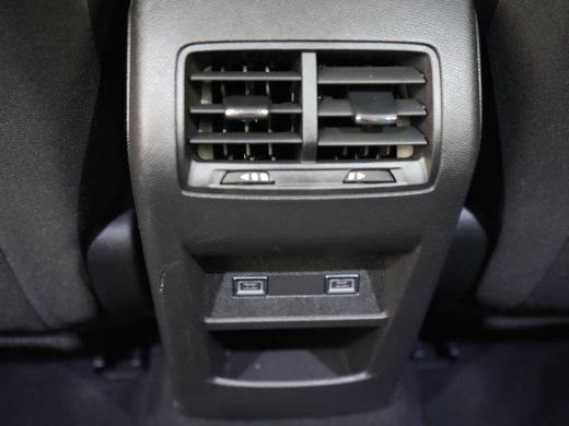 Peugeot 308 1.2 PureTech Allure | Achteruitrijcamera | Apple Carplay/Android Auto|telefoonintegratie premium ... ActivLease financial lease