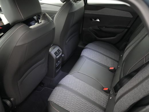 Peugeot 308 SW | Demo Deal | 1.2 Hybrid 145 e-DCS6 Allure | Achteruitrijcamera | Apple Carplay/Android Auto|t... ActivLease financial lease