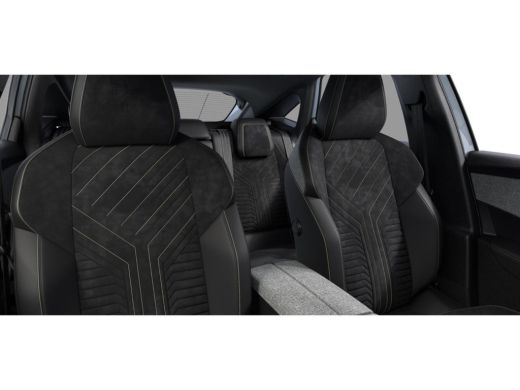 Peugeot e-3008 GT | Advanced Active Safety Brake met camera en radar (Pack Safety Plus) | Climate Control | Elek... ActivLease financial lease