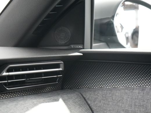 Peugeot e-3008 Launch Edition 325 Dual Motor 73 kWh | 11 kW lader | Achterbank in delen neerklapbaar | Achtersto... ActivLease financial lease