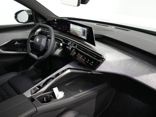 Peugeot e-3008 Launch Edition 325 Dual Motor 73 kWh | 11 kW lader | Achterbank in delen neerklapbaar | Achtersto... ActivLease financial lease