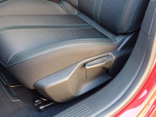 Peugeot e-308 Allure Automaat | Verwarmde voorruit ActivLease financial lease