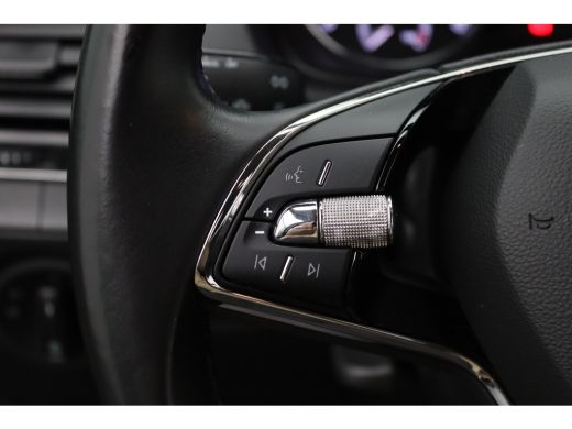 Skoda Fabia 1.0 TSI Ambition | Airco | Apple Carplay/Android Auto|telefoonintegratie premium | Autonomous Eme... ActivLease financial lease