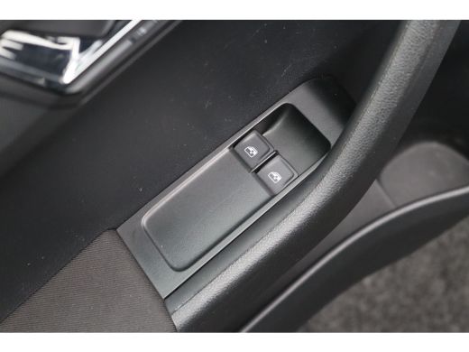 Skoda Fabia 1.0 TSI Ambition | Airco | Apple Carplay/Android Auto|telefoonintegratie premium | Autonomous Eme... ActivLease financial lease