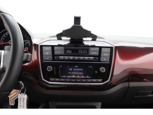 Volkswagen up! 1.0 TSI GTI | Achteruitrijcamera | Afwijkende dakkleur | Airco (automatisch) ActivLease financial lease