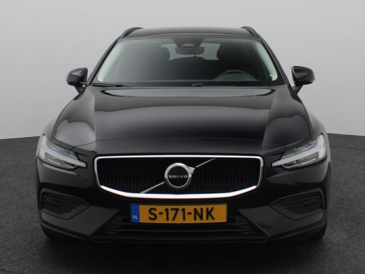 Volvo  V60 2.0 B4 Core | Achteropkomend verkeer waarschuwing | Achterruitverwarming | Achteruitrij assistent ActivLease financial lease