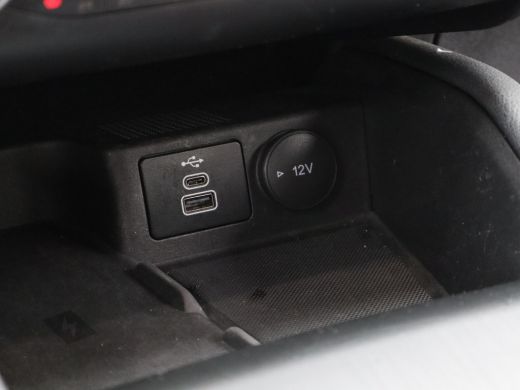 Ford Kuga 2.5 PHEV ST-Line | Achteruitrijcamera | Airco (automatisch) | Apple Carplay/Android Auto|telefoon... ActivLease financial lease