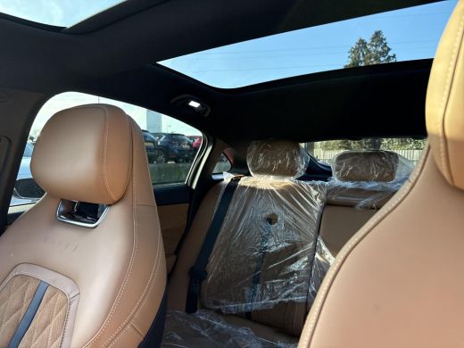 Mazda 6 Takumi Plus 68.8 kWh | Diverse kleuren en uitvoeringen uit voorraad leverbaar | ActivLease financial lease