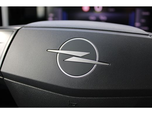 Opel Frontera GS - Electric | 11 kW boordlader | 17" Lichtmetalen velgen in Zwart met 215/60 R17 banden | Achte... ActivLease financial lease