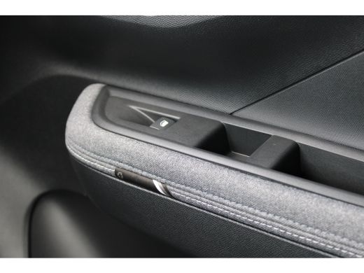 Opel Frontera GS - Electric | 11 kW boordlader | 17" Lichtmetalen velgen in Zwart met 215/60 R17 banden | Achte... ActivLease financial lease