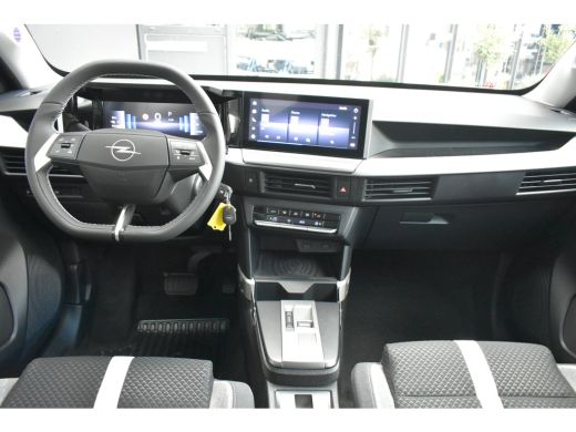 Opel Frontera GS - Electric | 11 kW boordlader | 17" Lichtmetalen velgen in Zwart met 215/60 R17 banden | Achte... ActivLease financial lease