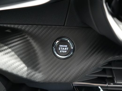 Peugeot 2008 1.2 Hybrid 145 GT | Apple Carplay/Android Auto|telefoonintegratie premium | Cruise control adapti... ActivLease financial lease