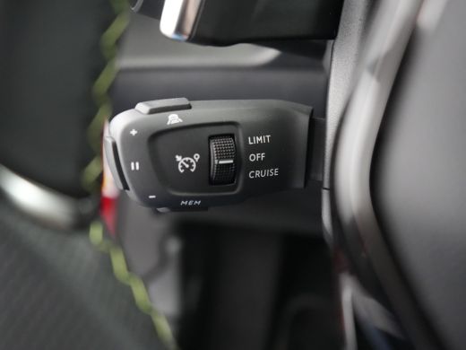 Peugeot 2008 1.2 Hybrid 145 GT | Apple Carplay/Android Auto|telefoonintegratie premium | Cruise control adapti... ActivLease financial lease