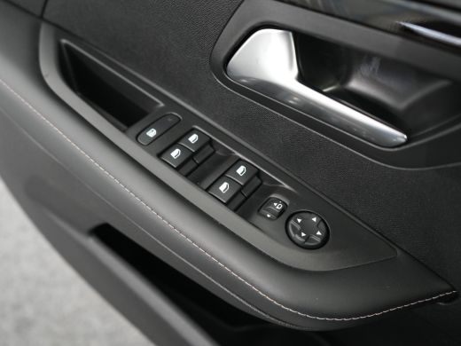 Peugeot 208 Hybrid 100 e-DCS6 Allure Automaat | Apple Carplay/Android Auto|telefoonintegratie premium | Cruis... ActivLease financial lease