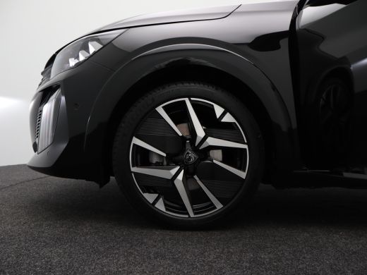 Peugeot 208 Hybrid 100 e-DCS6 GT | Achterbank in delen neerklapbaar | Achterruitverwarming | Achterspoiler ActivLease financial lease