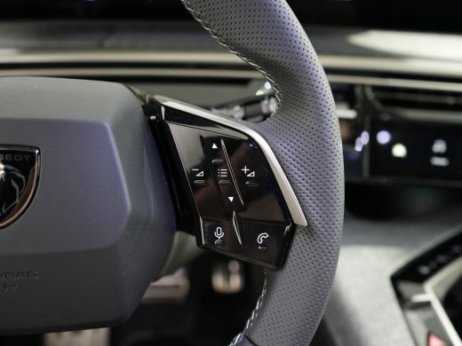 Peugeot e-5008 | DEMO DEAL | GT Avantage 73 kWh | Ergonomische voorstoel(en) | Full-LED koplampen | Keyless entry ActivLease financial lease