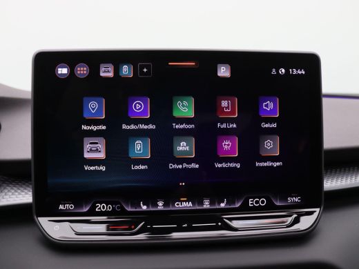 CUPRA Terramar 1.5 TSI e-Hybrid VZ Performance 272PK DSG matrix led, Leder, trekhaak, Sennheiser audio, 360gr. c... ActivLease financial lease